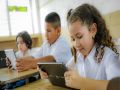 El Salvador llevará internet satelital a 1,500 escuelas para reducir la brecha digital el-salvador-llevara-internet-satelital-a-1500-escuelas-para-reducir-la-brecha-digital
