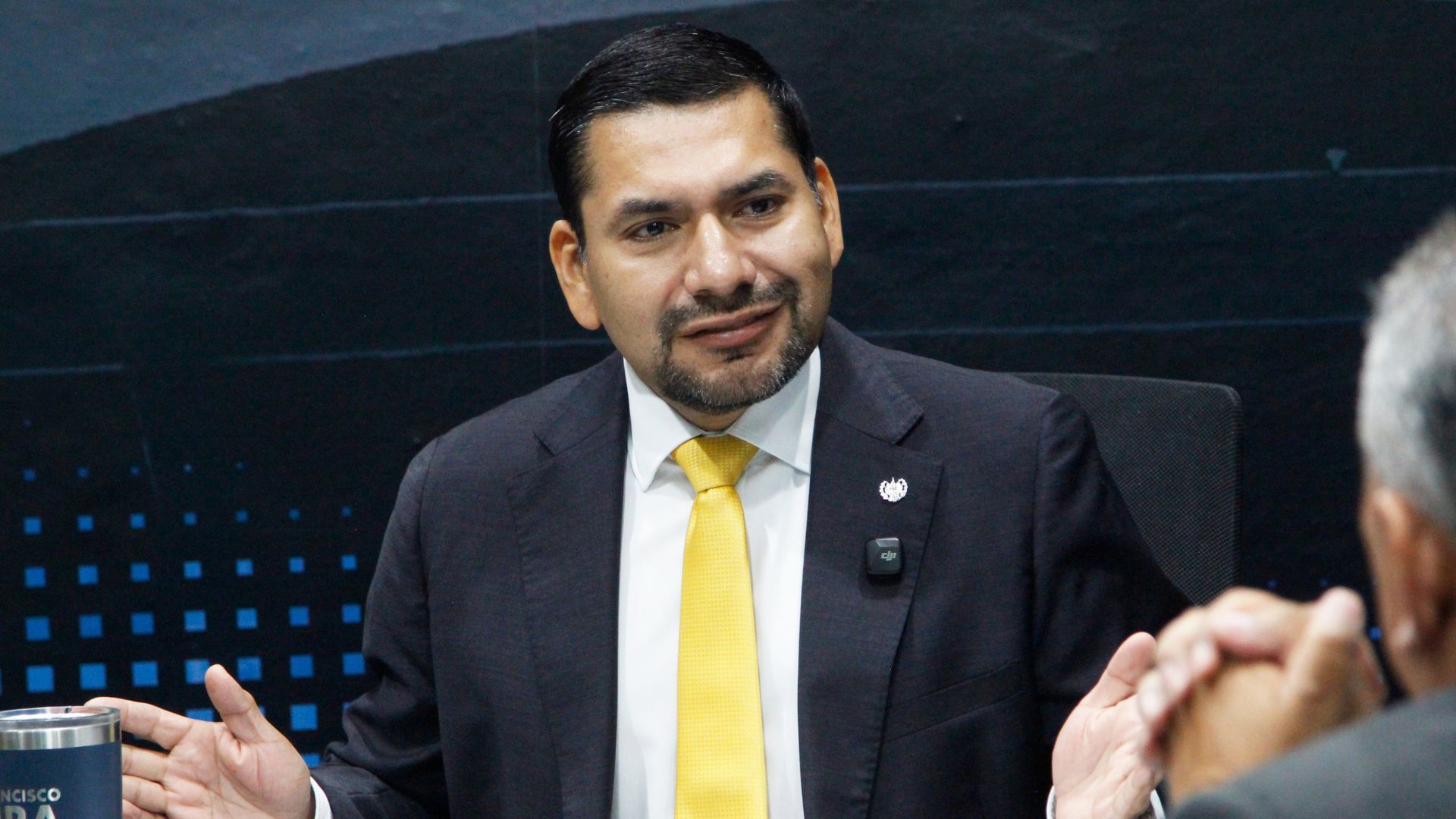 arena-afirma-que-modernizacion-del-sistema-de-salud-inicio-durante-gobierno-del-fmln