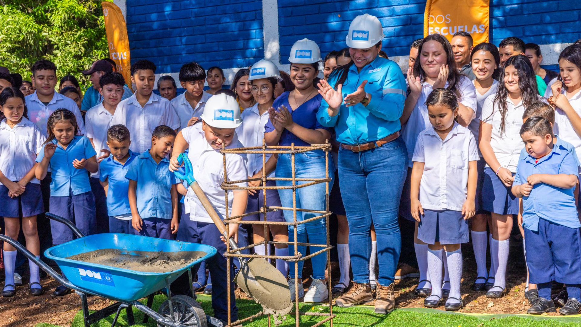 canton-guachipilin-en-san-vicente-norte-recibe-mejoras-en-infraestructura-vial-y-educativa
