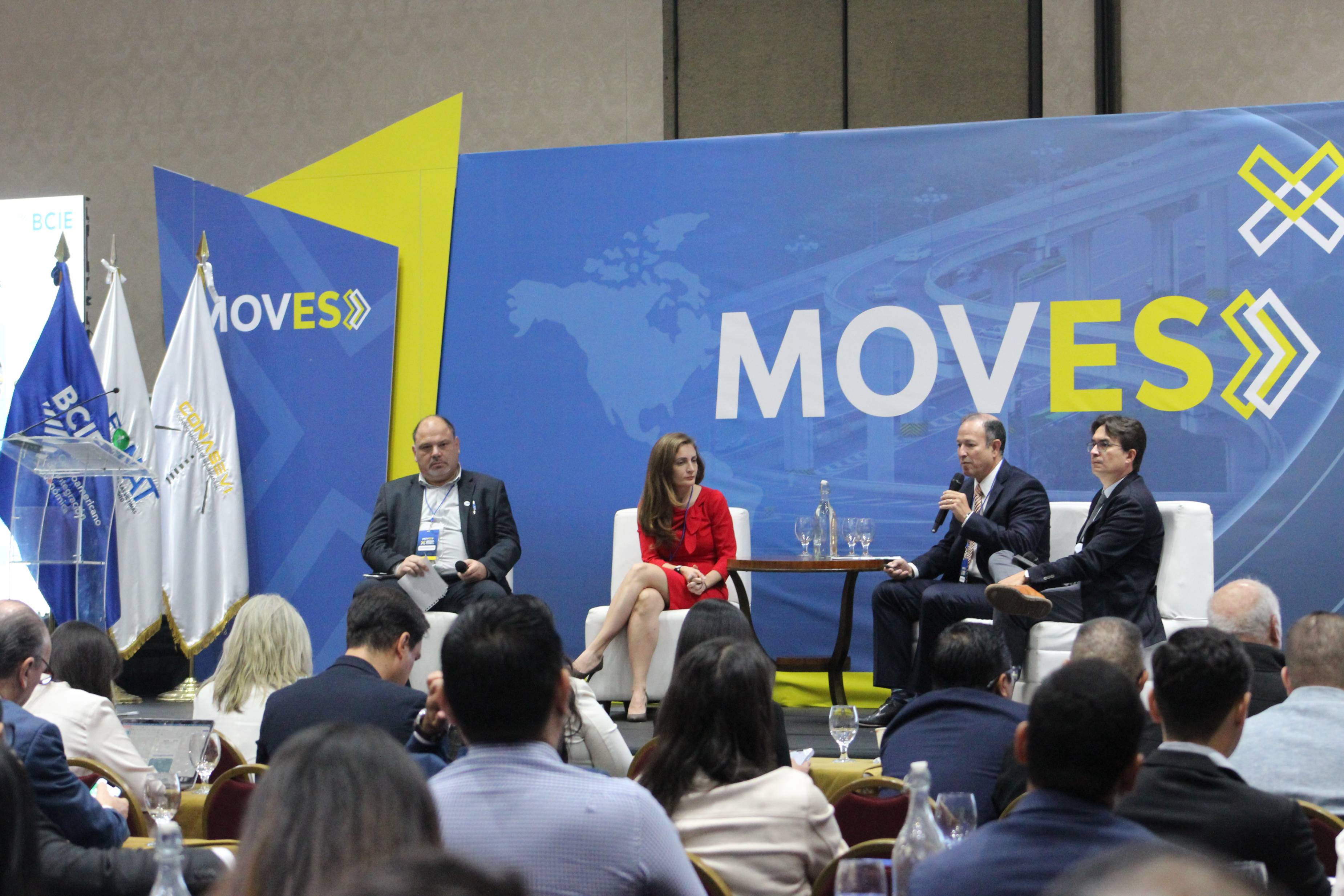 bcie-destaca-soluciones-tecnologicas-para-movilidad-y-seguridad-vial-en-el-salvador