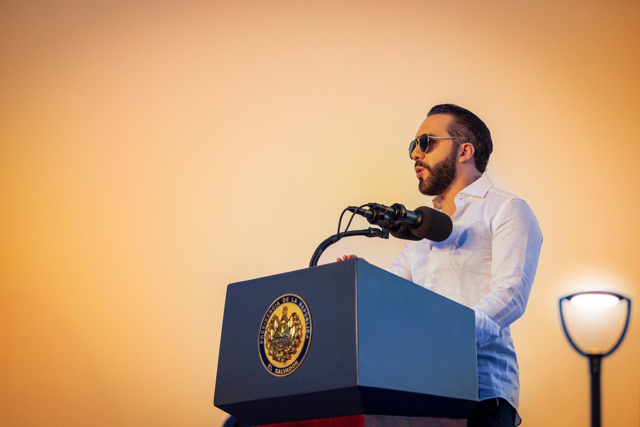 actor-argentino-destaca-que-el-presidente-bukele-le-devolvio-la-paz-a-el-salvador