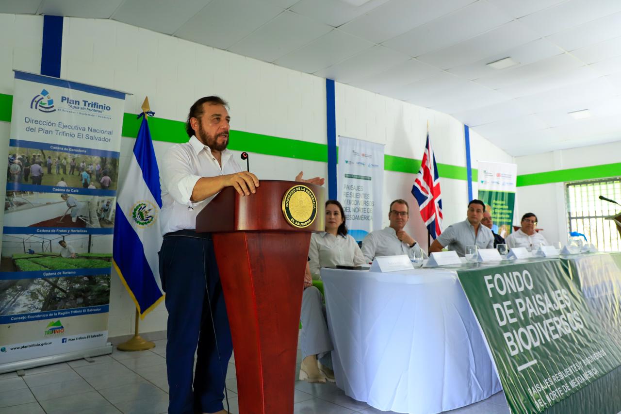 vicepresidente-ulloa-impulsa-iniciativas-ambientales-en-la-region-trifinio