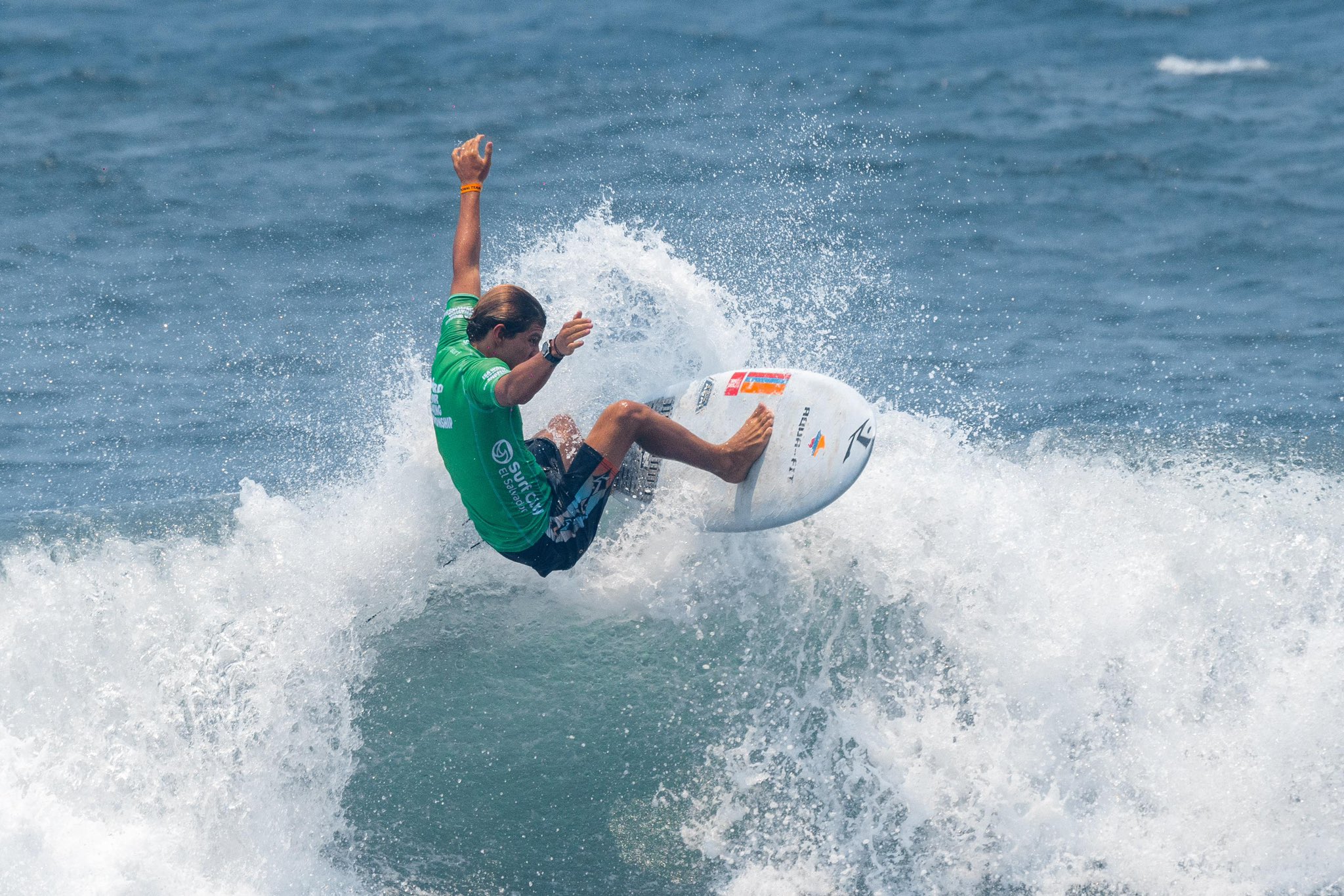 el-salvador-cierra-con-exito-el-isa-world-junior-surfing-championship