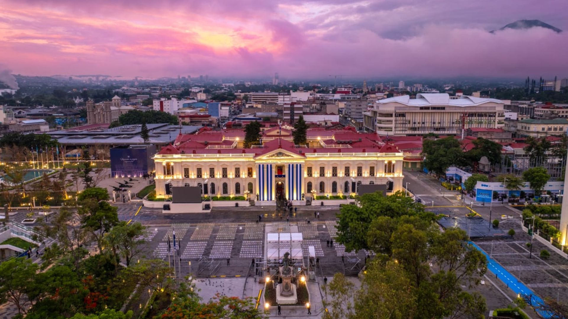 nuevas-tecnologias-transforman-estrategias-de-seguridad-en-el-salvador