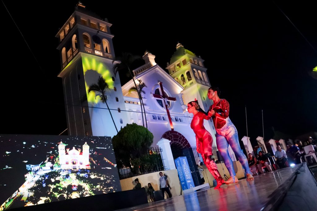 dom-realiza-segundo-festival-cultural-en-juayua