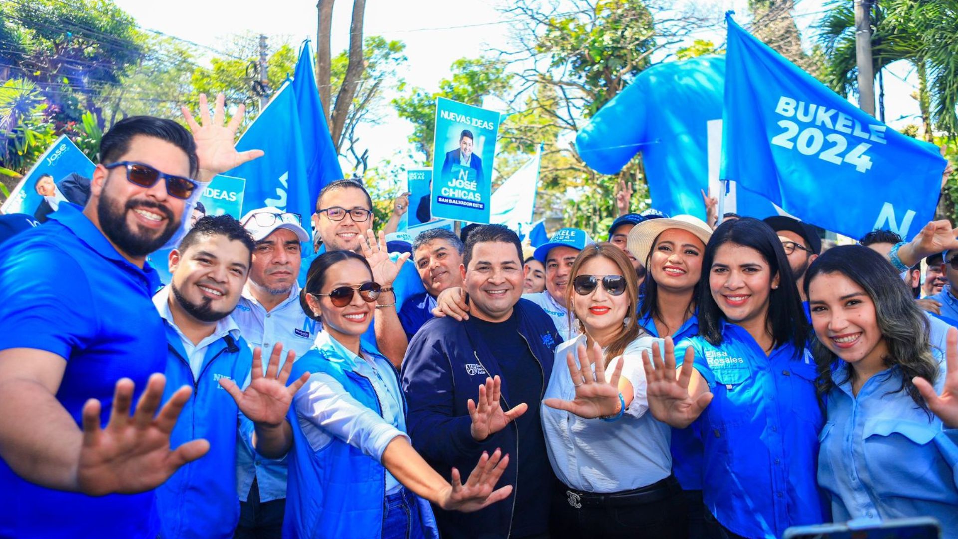 jose-chicas-se-inscribe-como-candidato-a-alcalde-de-san-salvador-este