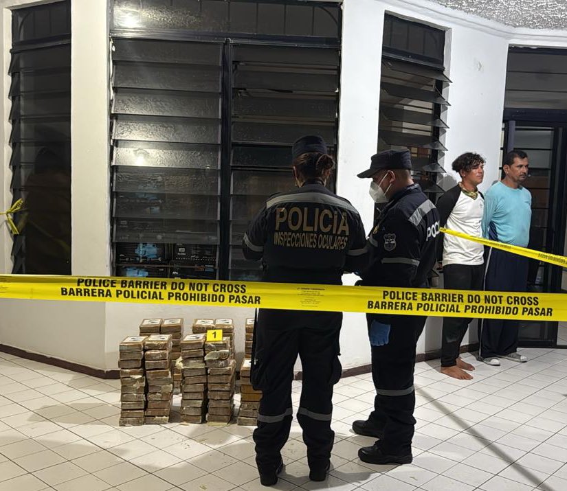 El Salvador intercepta lancha con $3.36 millones en droga el-salvador-intercepta-lancha-con-336-millones-en-droga