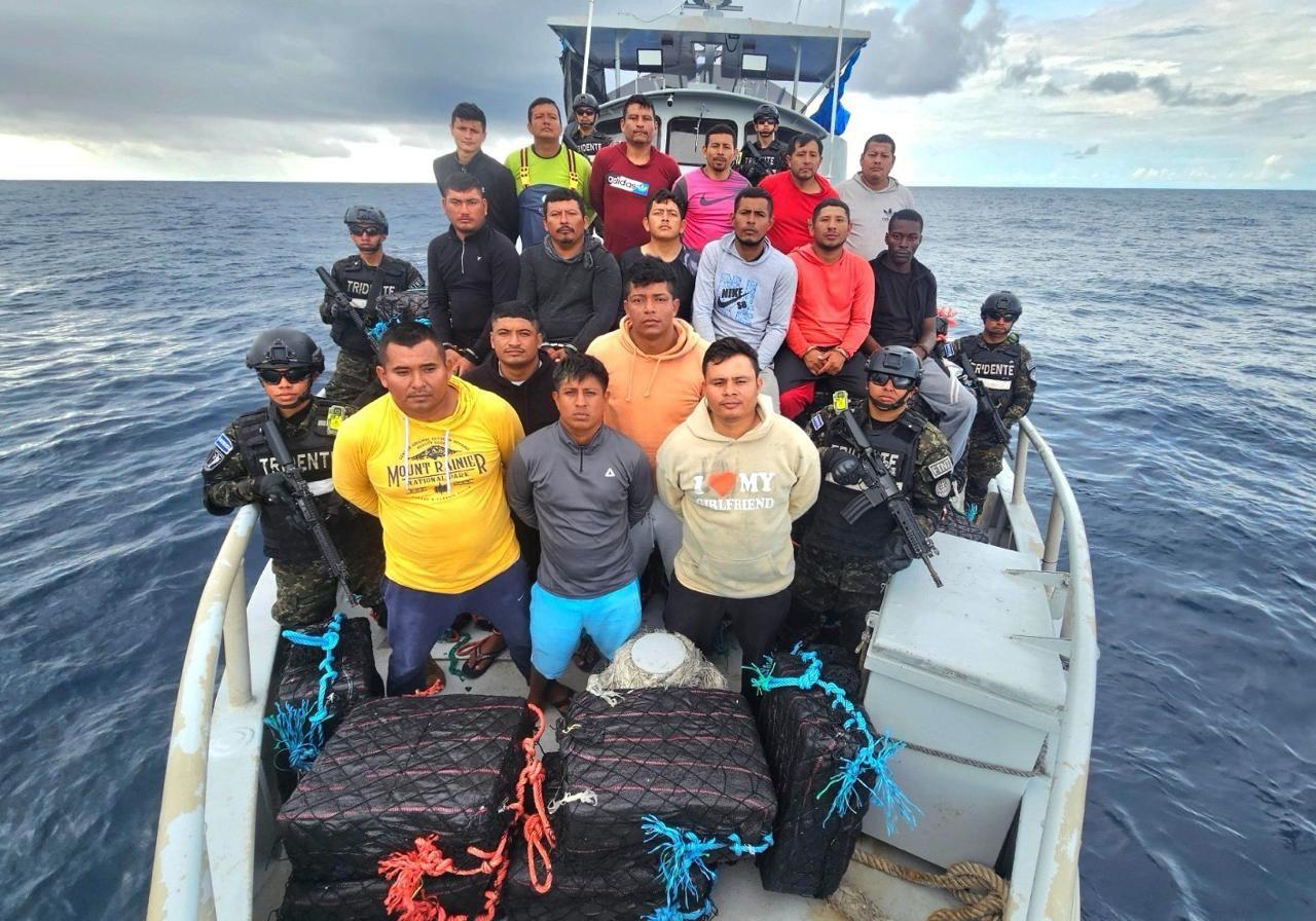 El Salvador incauta 6.3 toneladas de cocaína en operación marítima a gran escala el-salvador-incauta-63-toneladas-de-cocaina-en-operacion-maritima-a-gran-escala