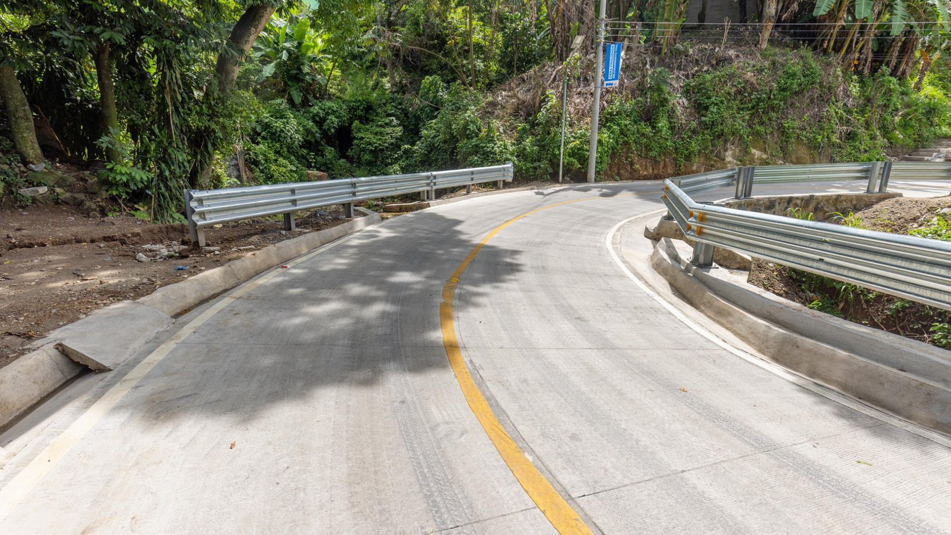 dom-finaliza-la-construccion-de-12-kilometros-de-calle-impulsando-la-modernizacion-vial-en-mejicanos