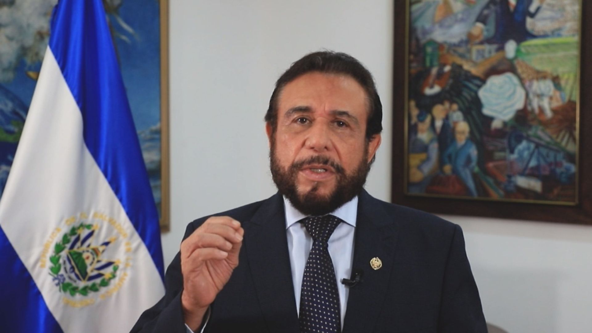 felix-ulloa-resalta-en-el-foro-mundial-de-la-paz-los-logros-de-el-salvador-como-un-ejemplo-de-seguridad