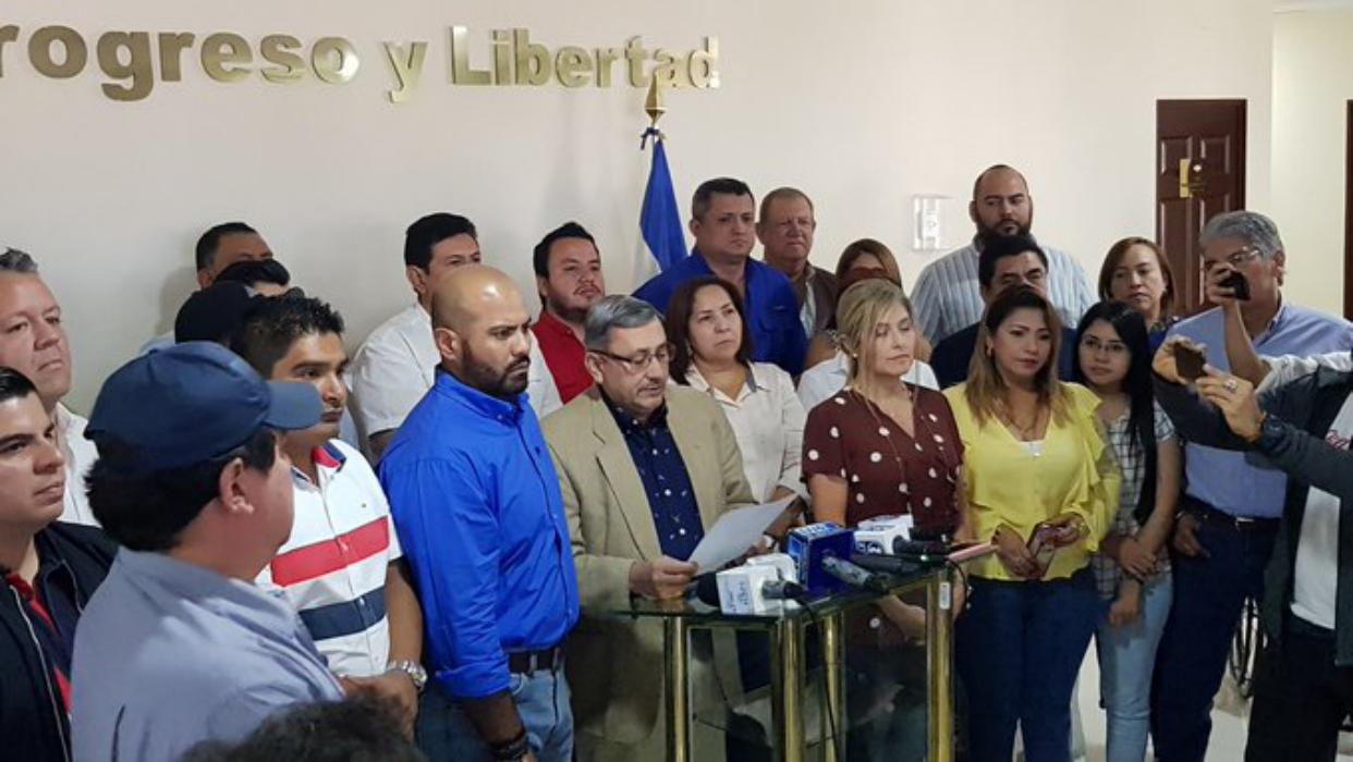 ARENA llama a la OEA, ONU, UE y FAES a activar mecanismos contra el Presidente Bukele arena-llama-a-la-oea-onu-ue-y-faes-a-activar-mecanismos-contra-el-presidente-bukele
