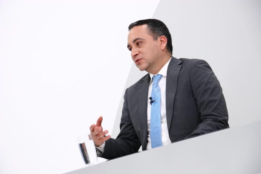 comisionado-arriaza-chicas-tiene-un-fuerte-compromiso-con-el-cumplimiento-de-la-ley-asegura-abogado-defensor