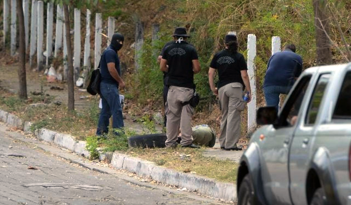 pandilleros-atacan-a-tiros-a-dos-personas-en-la-carretera-de-oro