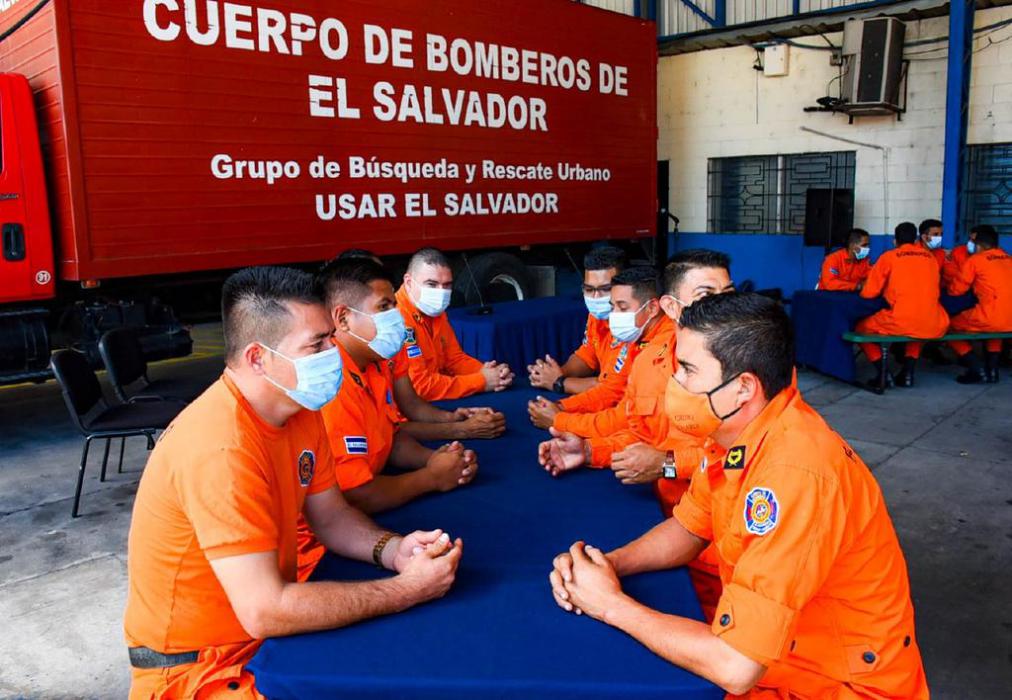 Gobierno destaca labor de los Bomberos y reitera apoyo a la institución gobierno-destaca-labor-de-los-bomberos-y-reitera-apoyo-a-la-institucion