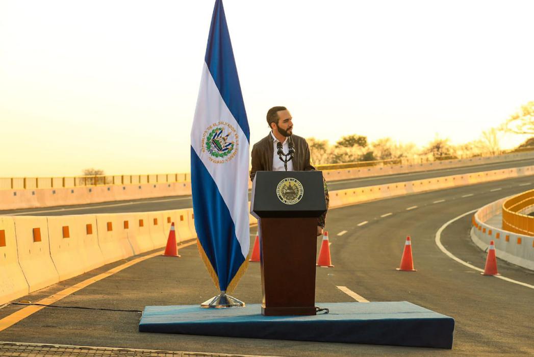 Presidente Bukele recorre el Bypass de La Libertad, megaobra finalizada gracias a su gestión presidente-bukele-recorre-el-bypass-de-la-libertad-megaobra-finalizada-gracias-a-su-gestion