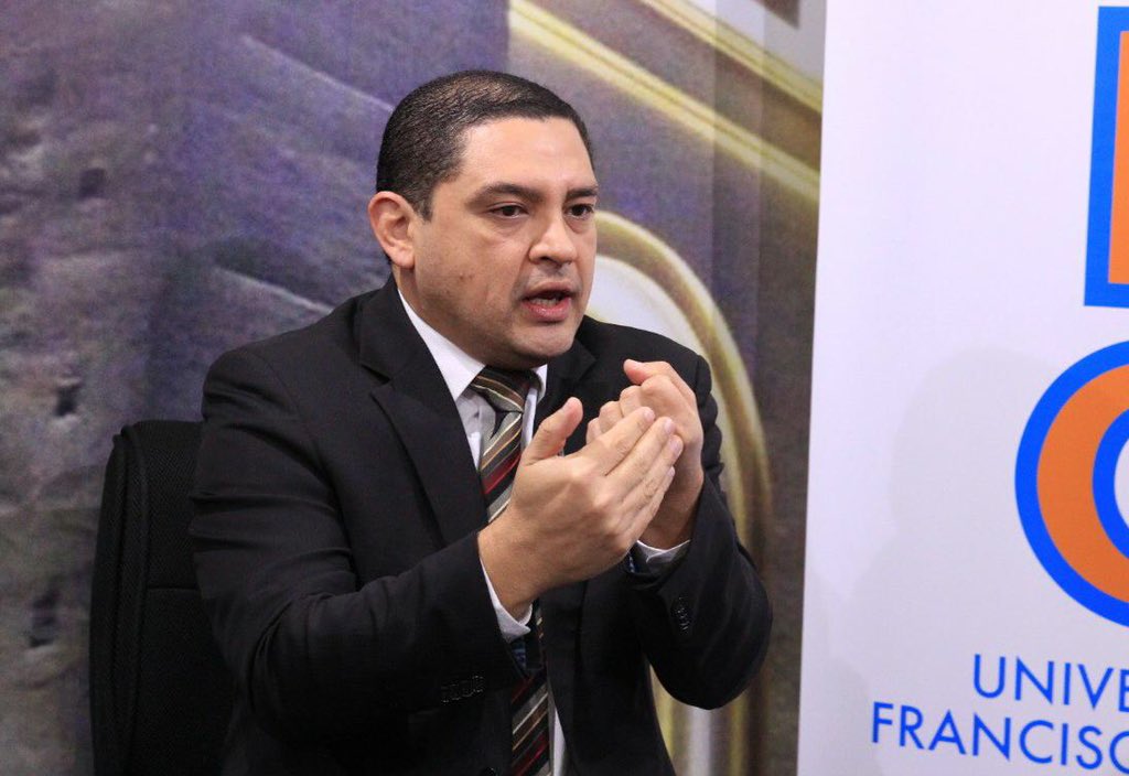 Abogado Presidencial aclara que no hay persecución política en contra presidente de ARENA abogado-presidencial-aclara-que-no-hay-persecucion-politica-en-contra-presidente-de-arena
