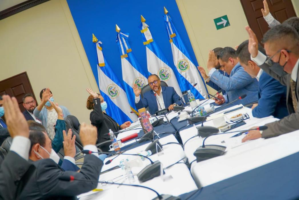 Bancada Cyan propone crear Comisión Especial que investigue entrega de sobresueldos en gestiones pasadas bancada-cyan-propone-crear-comision-especial-que-investigue-entrega-de-sobresueldos-en-gestiones-pasadas