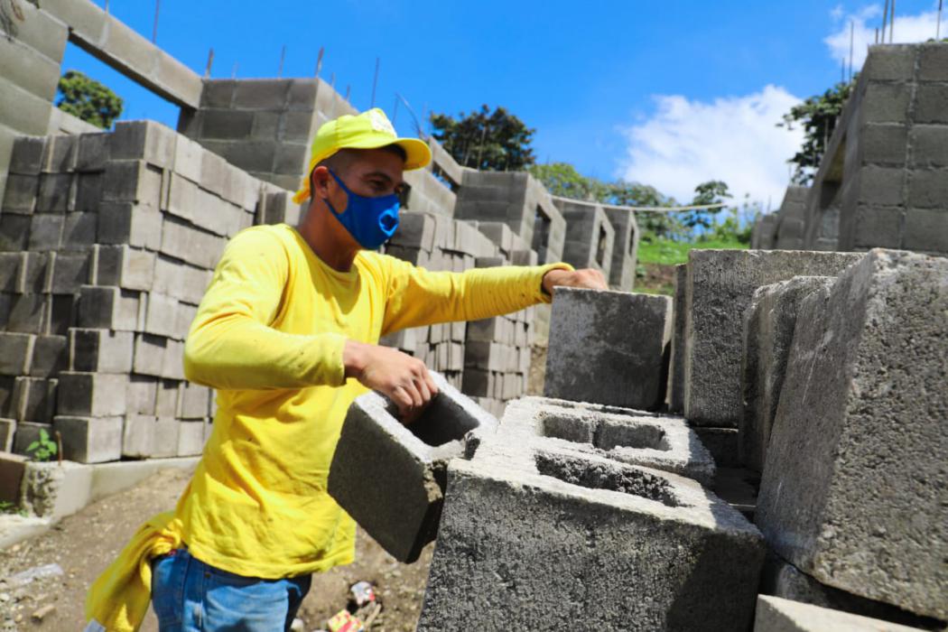 Privados de libertad apoyan trabajos de construcción en proyecto habitacional El Espino privados-de-libertad-apoyan-trabajos-de-construccion-en-proyecto-habitacional-el-espino