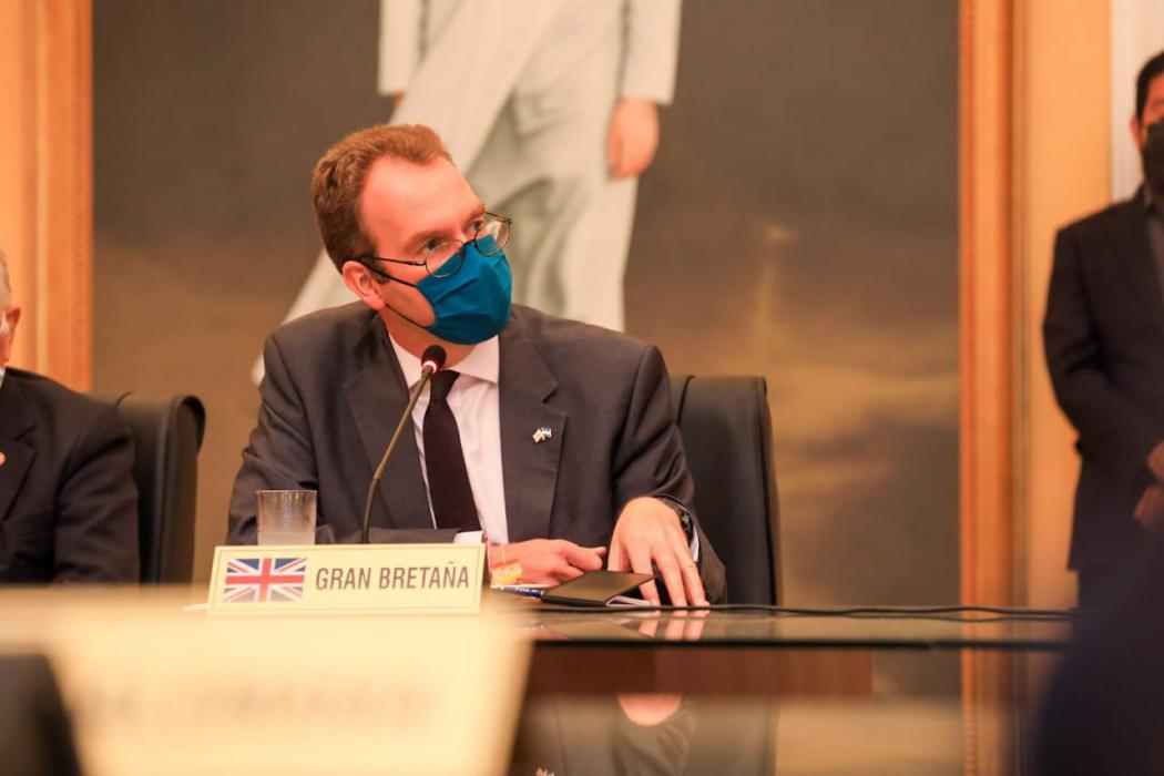 Embajador británico felicita a El Salvador por llegada de vacunas contra el COVID19 embajador-britanico-felicita-a-el-salvador-por-llegada-de-vacunas-contra-el-covid19