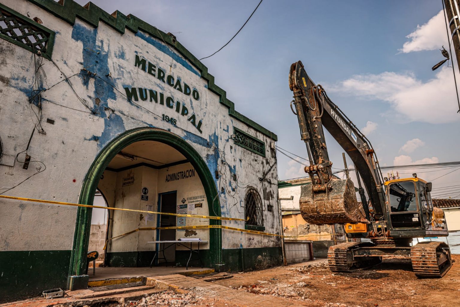 dom-inicia-historica-reconstruccion-del-mercado-municipal-de-chalchuapa