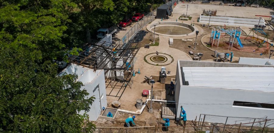 dom-avanza-en-la-construccion-de-nuevo-polideportivo-en-san-antonio-de-la-cruz