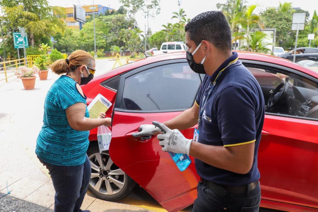 gobierno-ha-facilitado-transporte-personalizado-a-mas-de-630-personas-con-enfermedades-cronicas