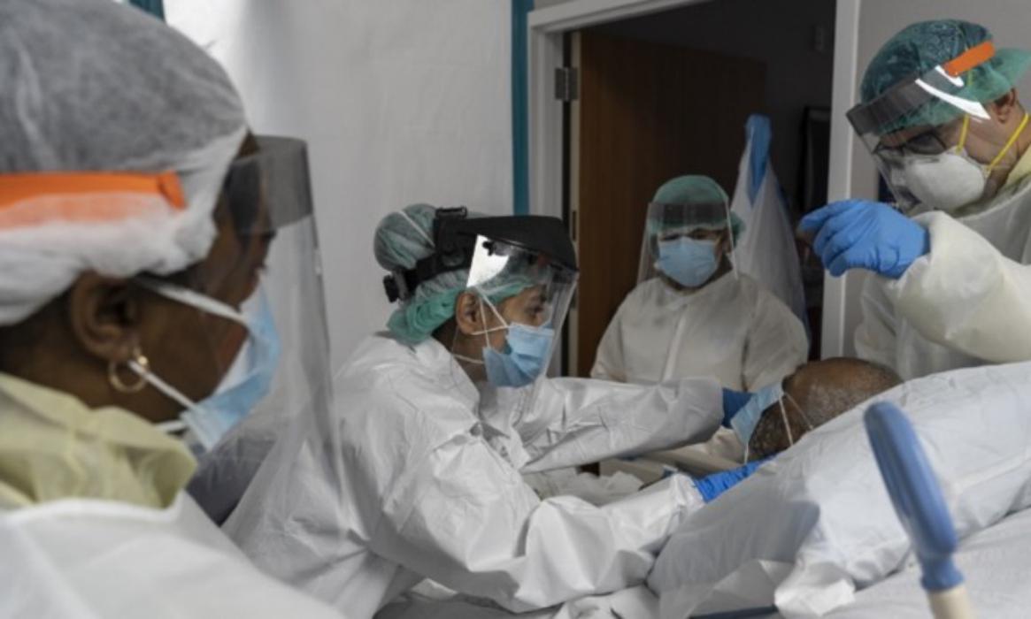 Colapsan 54 hospitales de Florida ante incremento de casos por COVID19 colapsan-54-hospitales-de-florida-ante-incremento-de-casos-por-covid19