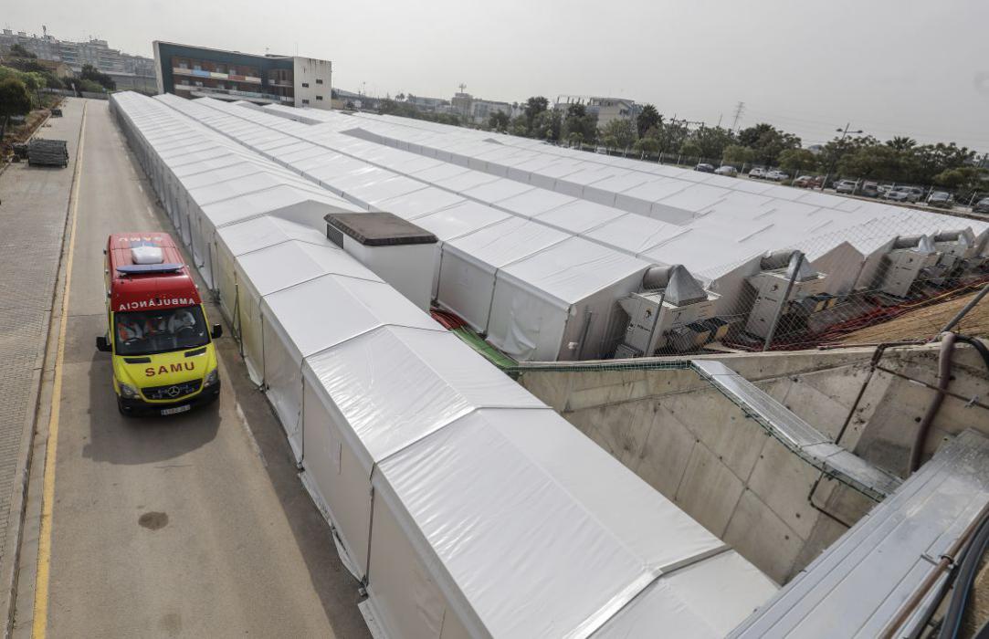 Fuertes vientos obligan a evacuar hospital de campaña en Valencia con pacientes COVID19 fuertes-vientos-obligan-a-evacuar-hospital-de-campana-en-valencia-con-pacientes-covid19