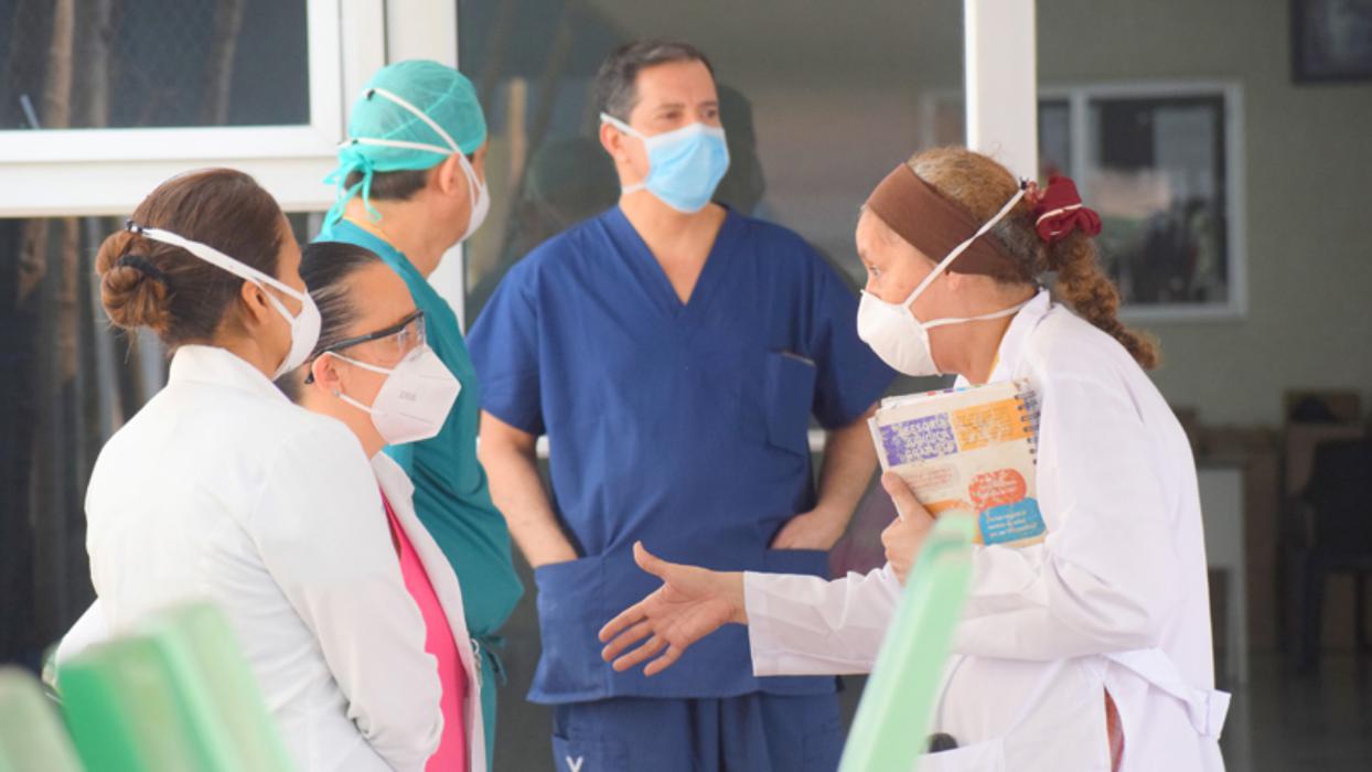 en-honduras-una-treintena-de-medicos-renuncia-por-temor-al-covid19