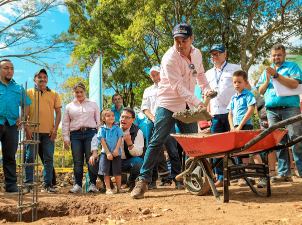 dom-inicia-obras-de-construccion-en-centro-escolar-sonia-maricela-aguilar-orellana-del-caserio-los-almendros