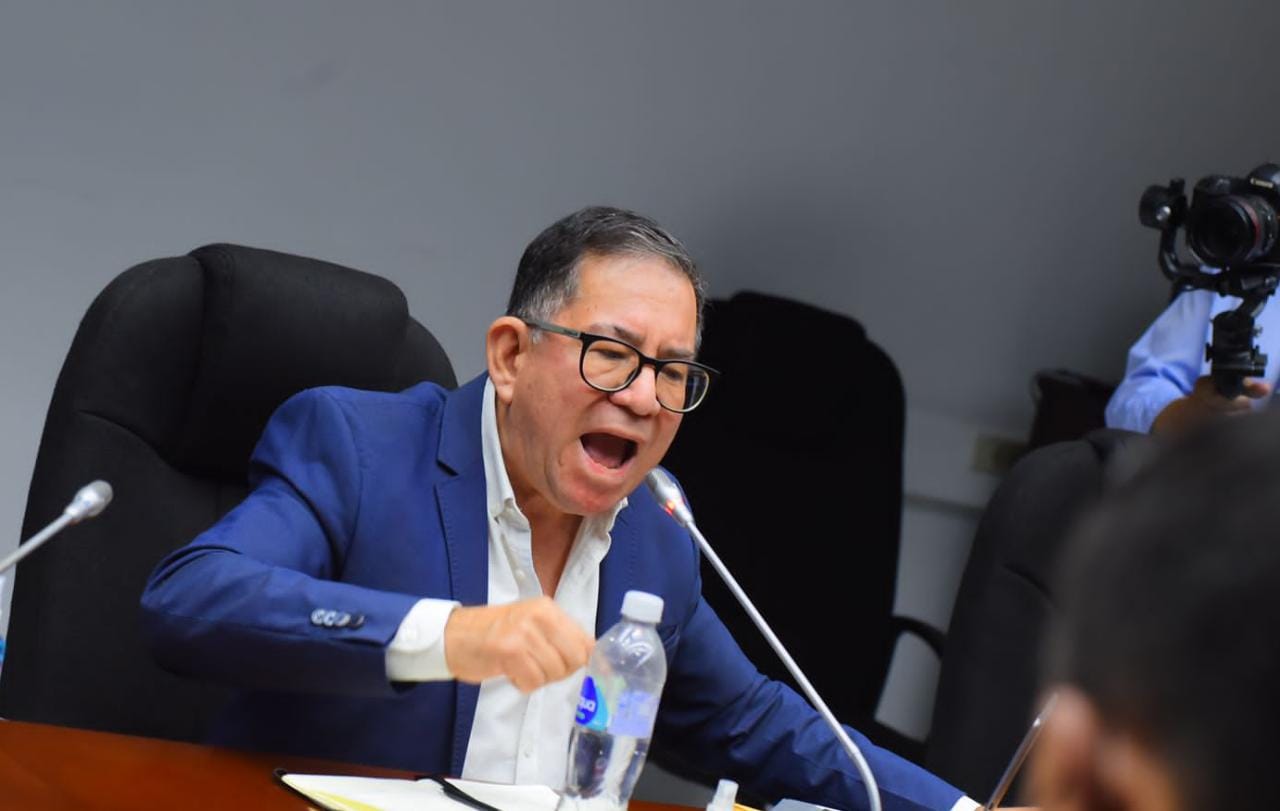 eugenio-chicas-ni-arena-ni-el-fmln-tiene-posibilidades-presidenciales-en-este-momento