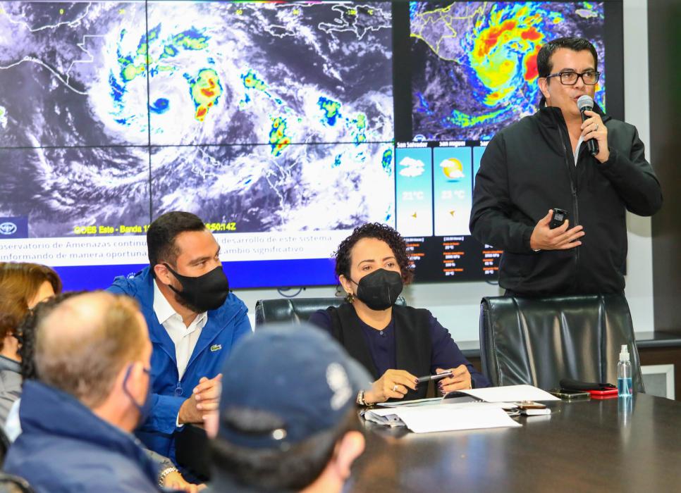 Como medida preventiva más de 700 personas han sido evacuadas por el Gobierno como-medida-preventiva-mas-de-700-personas-han-sido-evacuadas-por-el-gobierno
