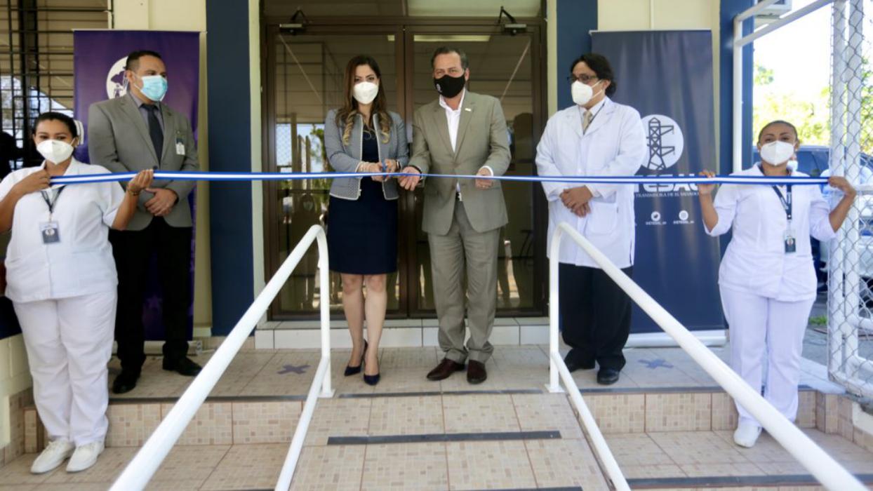 ISSS y ETESAL inauguran clínica empresarial en Soyapango isss-y-etesal-inauguran-clinica-empresarial-en-soyapango