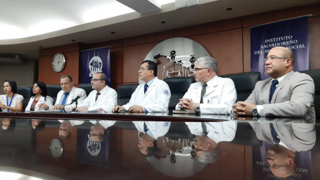 ISSS lanza Plan de Atenciones para Navidad y Fin de Año isss-lanza-plan-de-atenciones-para-navidad-y-fin-de-ano
