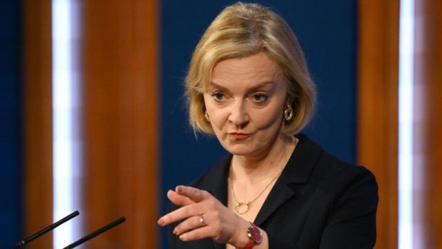 primera-ministra-britanica-renuncia-a-su-cargo-tras-45-dias-ejerciendolo
