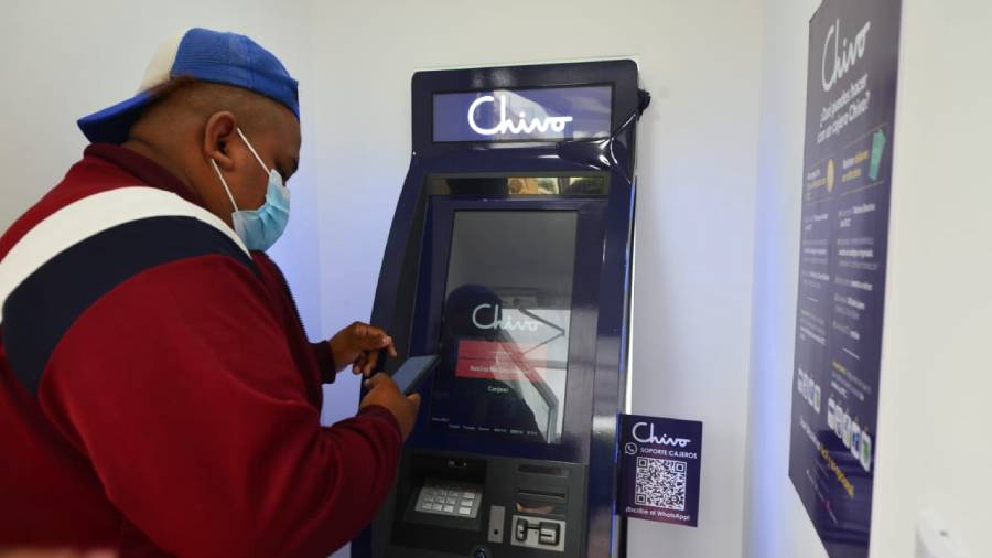 Ilopango ofrece la opción de realizar pagos a través de Chivo Wallet a sus habitantes ilopango-ofrece-la-opcion-de-realizar-pagos-a-traves-de-chivo-wallet-a-sus-habitantes