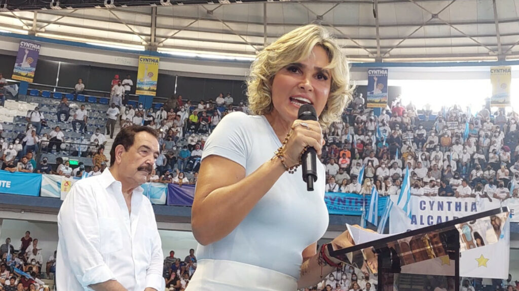 Cynthia Viteri: El Presidente de El Salvador actuó con valor y carácter contra los delincuentes cynthia-viteri-el-presidente-de-el-salvador-actuo-con-valor-y-caracter-contra-los-delincuentes