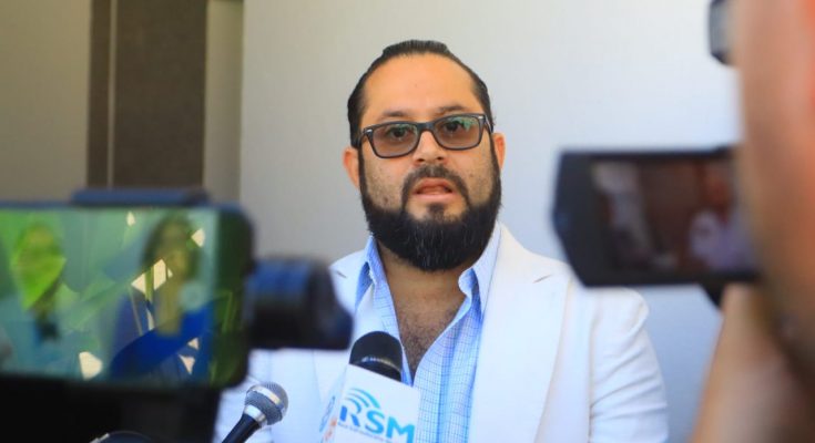 Gustavo Escalante: Los discursos no salvan vidas, los hechos sí colegas diputados gustavo-escalante-los-discursos-no-salvan-vidas-los-hechos-si-colegas-diputados