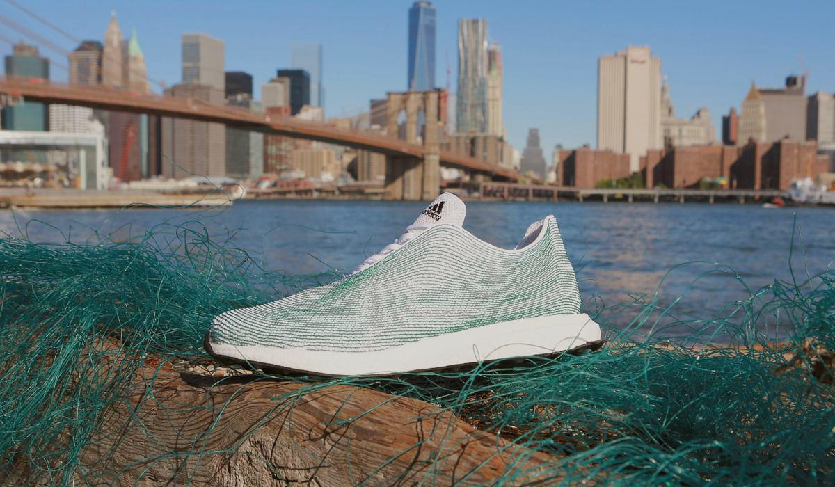 fabrican-zapatos-con-basura-reciclada-del-oceano