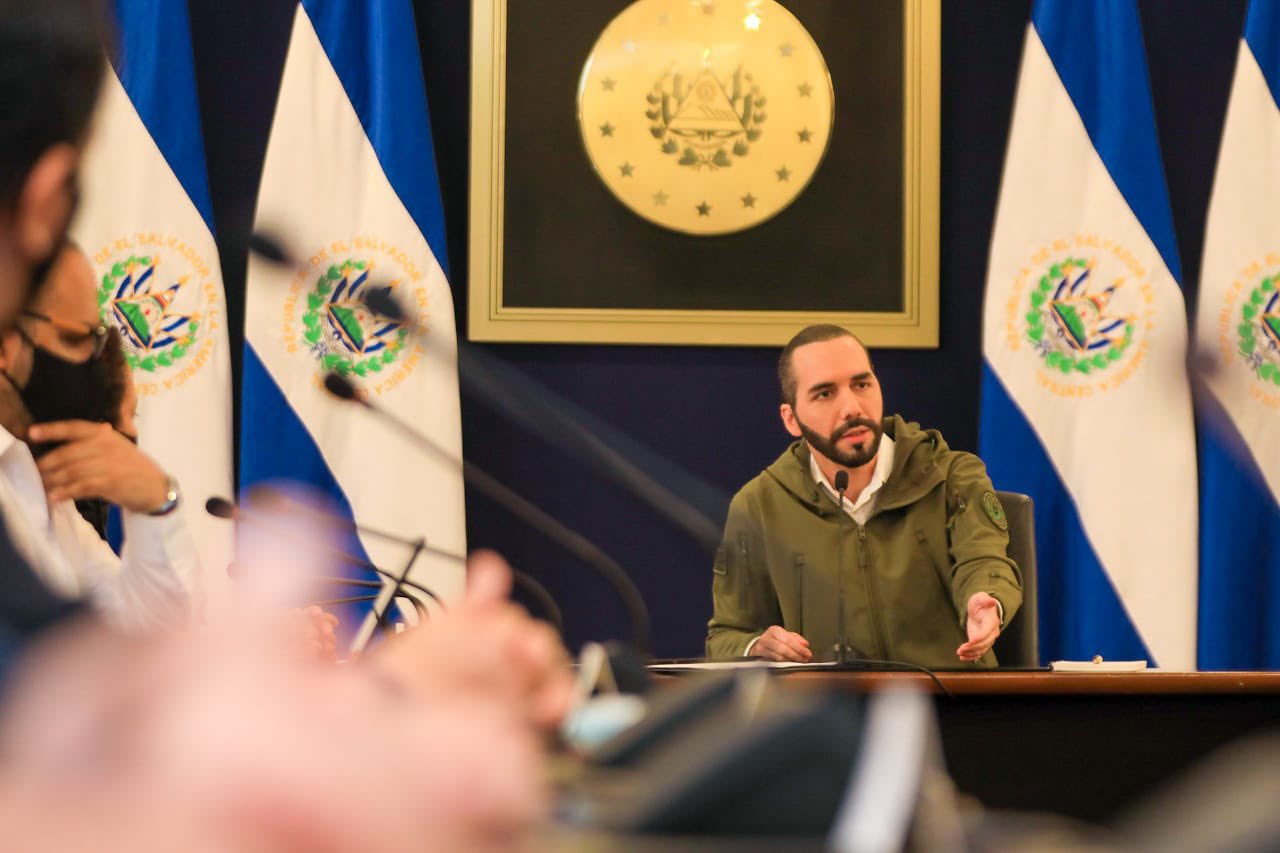 Presidente Bukele advierte que asesinato de agente policial no quedará impune presidente-bukele-advierte-que-asesinato-de-agente-policial-no-quedara-impune