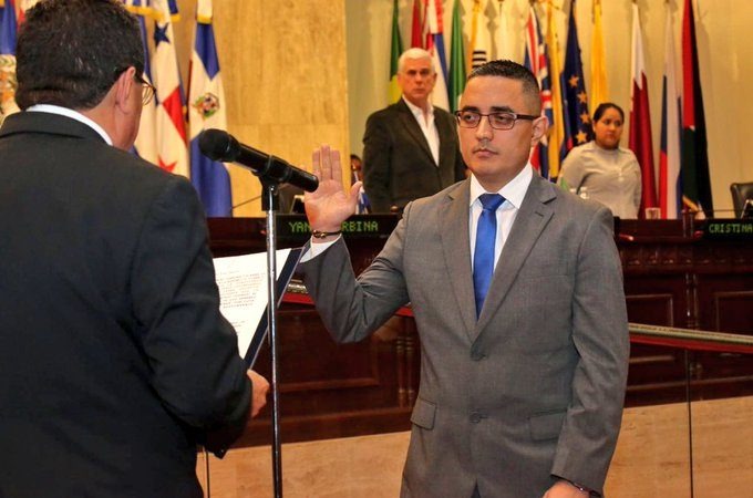 Procurador de DD.HH. financiaba al FMLN hasta con $200 mensuales procurador-de-ddhh-financiaba-al-fmln-hasta-con-200-mensuales