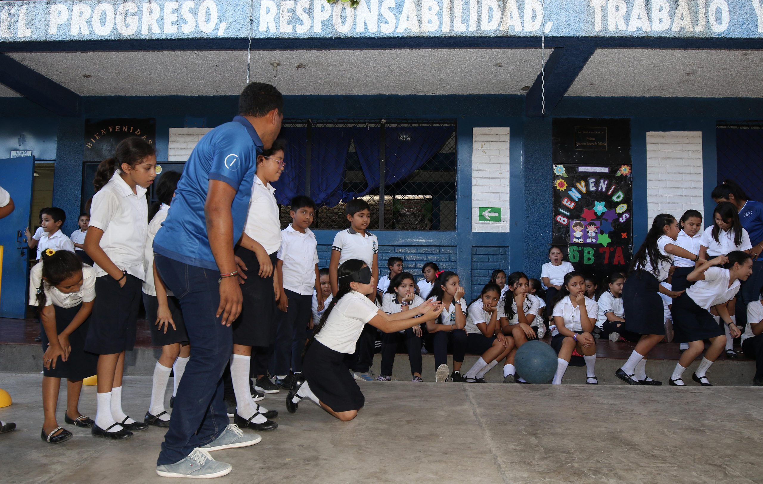 Educación destinará 320,000 paquetes alimentarios para alumnos de los municipios más pobres del país educacion-destinara-320000-paquetes-alimentarios-para-alumnos-de-los-municipios-mas-pobres-del-pais