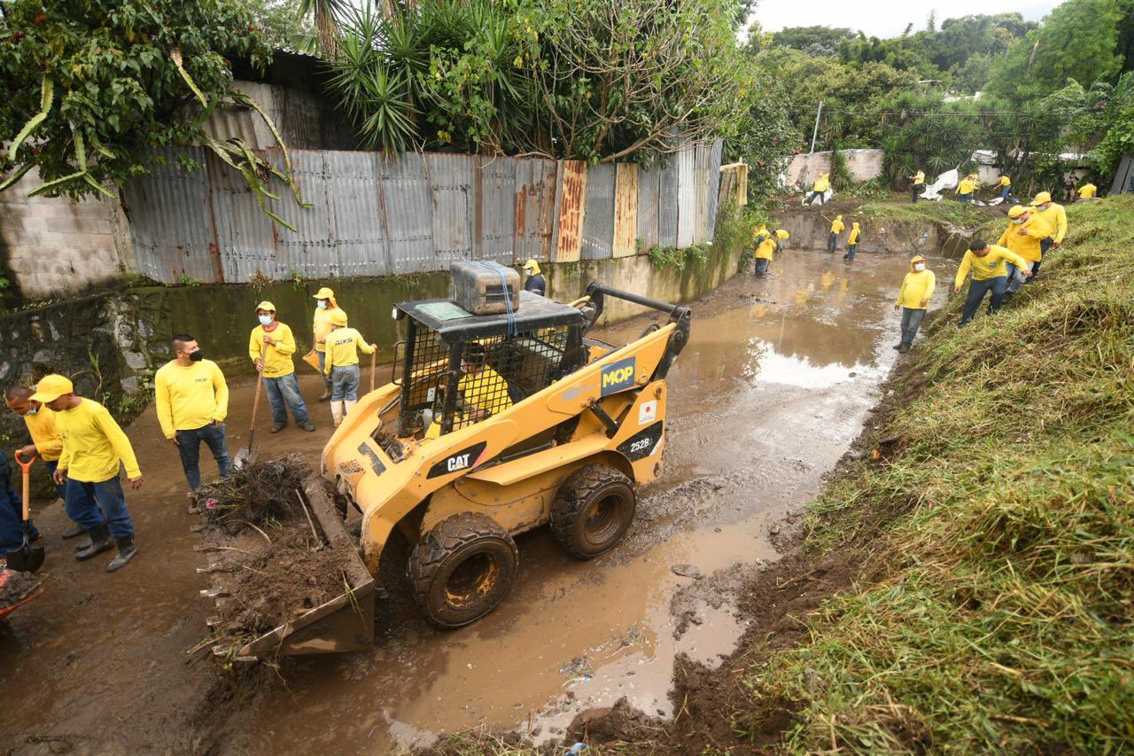 Obras Públicas ha logrado atender 140 incidentes provocados por las lluvias durante toda la semana obras-publicas-ha-logrado-atender-140-incidentes-provocados-por-las-lluvias-durante-toda-la-semana