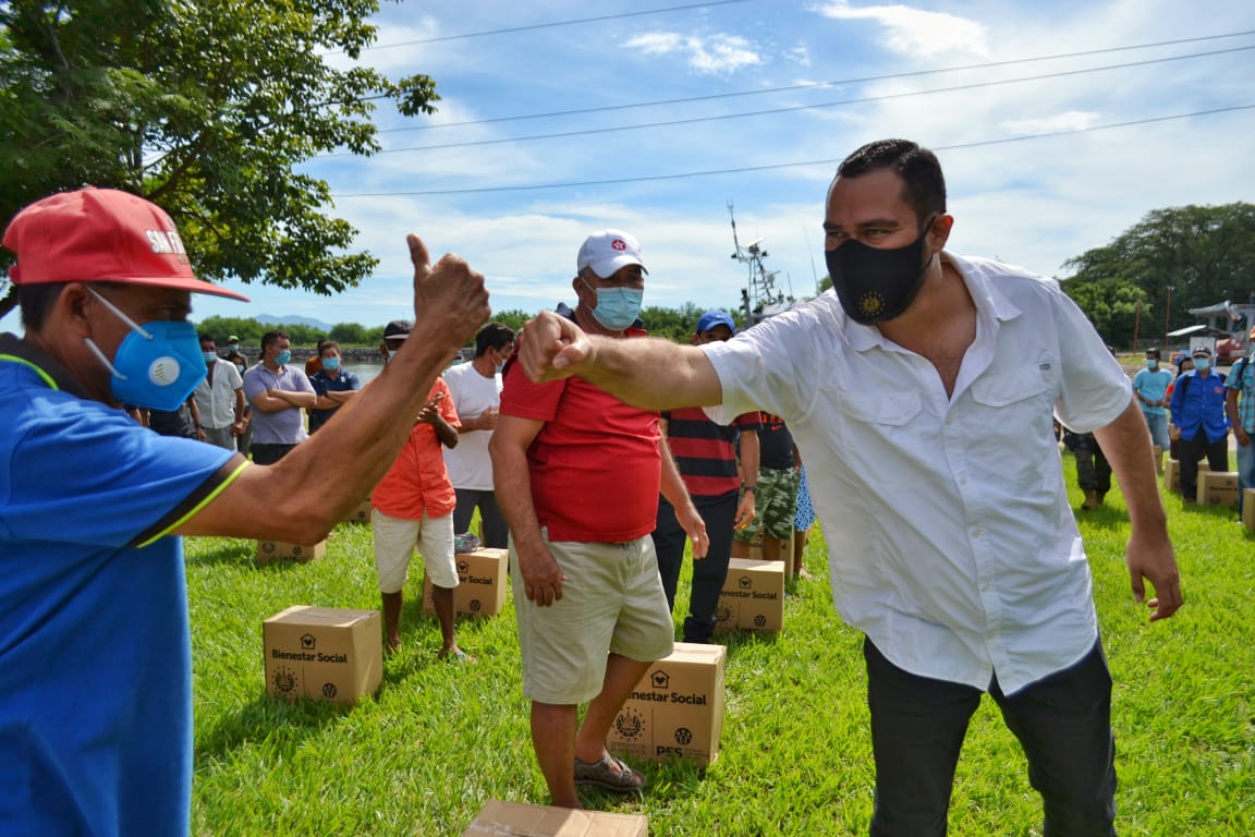 Gobierno entrega alimento a 5,000 pescadores artesanales afectados por la pandemia COVID19 gobierno-entrega-alimento-a-5000-pescadores-artesanales-afectados-por-la-pandemia-covid19