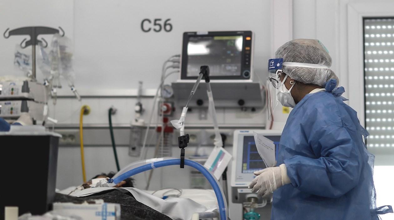 Sistema de salud de Costa Rica en riesgo por falta de disponibilidad de UCI's sistema-de-salud-de-costa-rica-en-riesgo-por-falta-de-disponibilidad-de-ucis