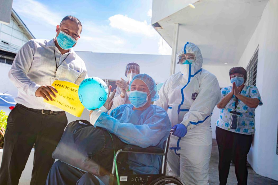 48 salvadoreños más recibieron el alta médica tras vencer el COVID19 en diferentes hospital de la red nacional 48-salvadorenos-mas-recibieron-el-alta-medica-tras-vencer-el-covid19-en-diferentes-hospital-de-la-red-nacional