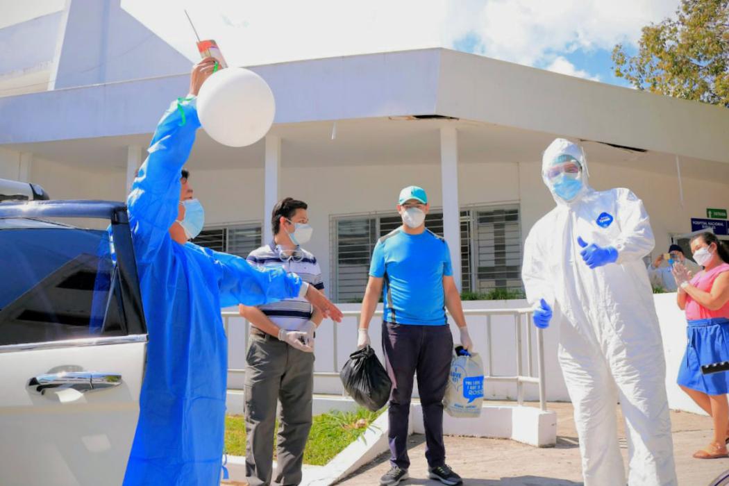 Más de 1,600 pacientes se recuperaron del COVID19 hasta la fecha en Hospital Rosales mas-de-1600-pacientes-se-recuperaron-del-covid19-hasta-la-fecha-en-hospital-rosales
