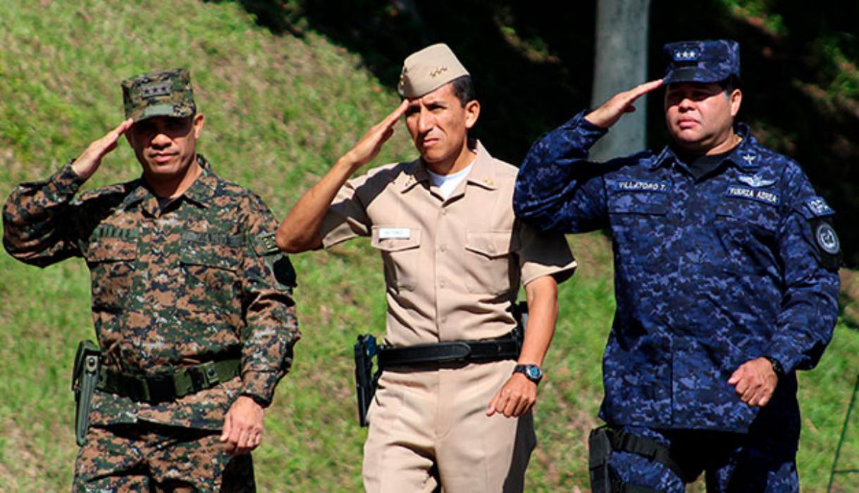 FAES defiende constitucionalmente al país en lo terrestre, aéreo y marítimo, destaca el Ministro de Defensa faes-defiende-constitucionalmente-al-pais-en-lo-terrestre-aereo-y-maritimo-destaca-el-ministro-de-defensa