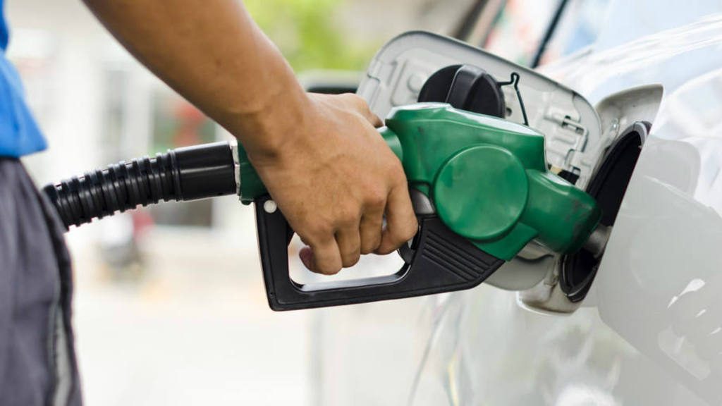 baja-el-precio-del-combustible-a-nivel-nacional
