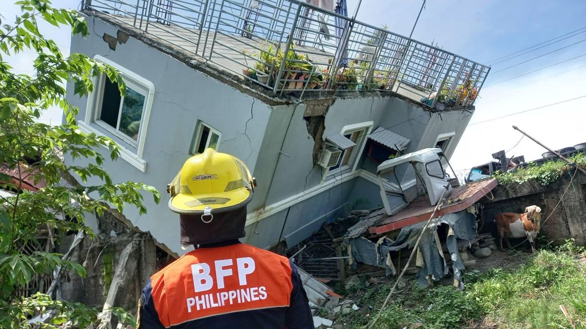 Terremoto de magnitud 7,0 sacude a Filipinas terremoto-de-magnitud-70-sacude-a-filipinas